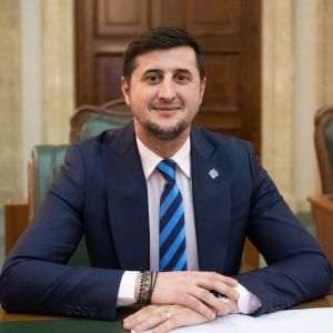 Lucian Rusu (PNL): Răspunsul la actuala criză energetică nu poate fi redus la caniculă şi la secetă
